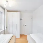 Haus Strandloperke - Seehund * بوركم
